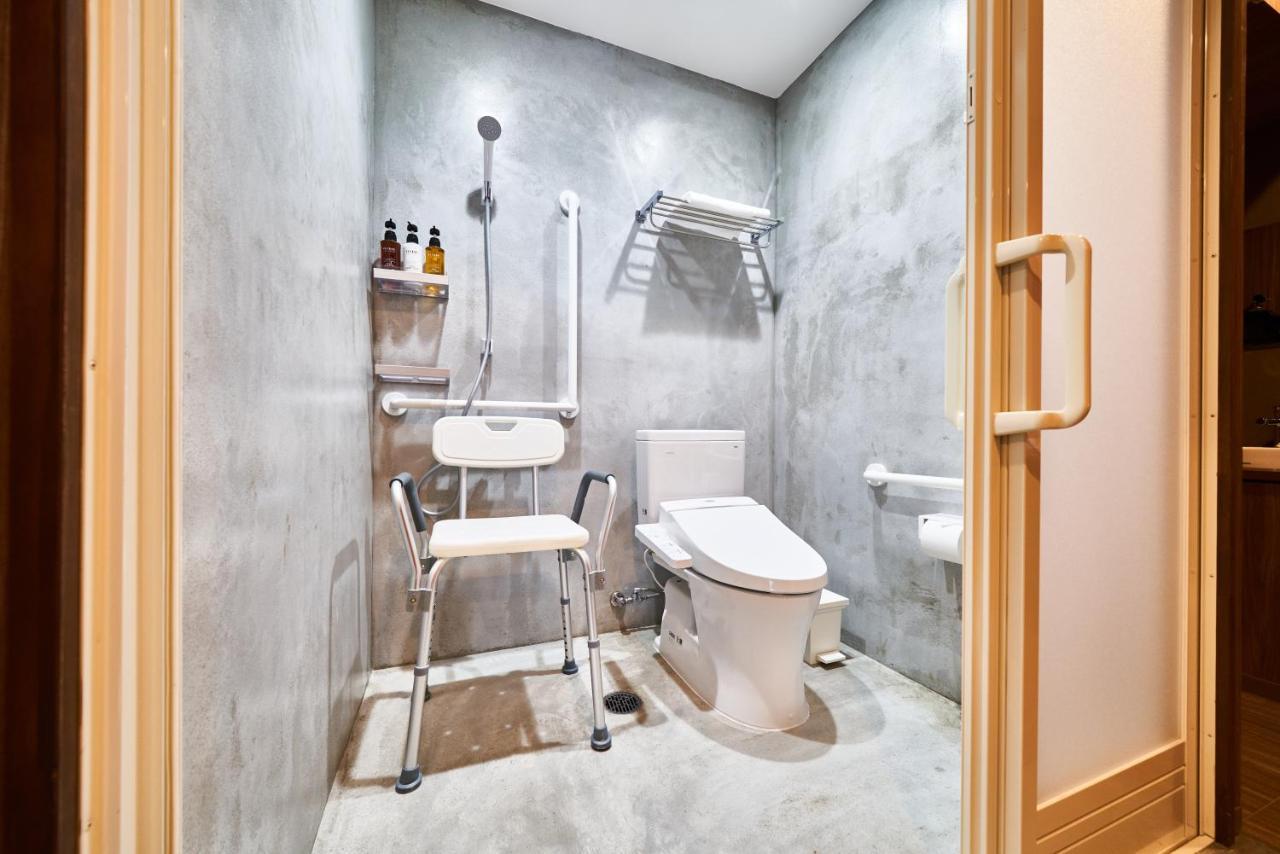 &And Hostel Shinsaibashi East 오사카 외부 사진